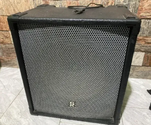 Amplificador de Baixo Staner BS-150