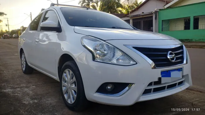 Nissan Versa 1.0 12V Flexstart 4P Mec. 2017