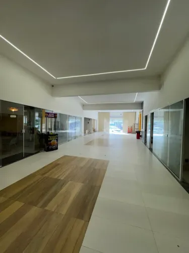 Salas comerciais na Avenida do CPA, Cuiaba Mat