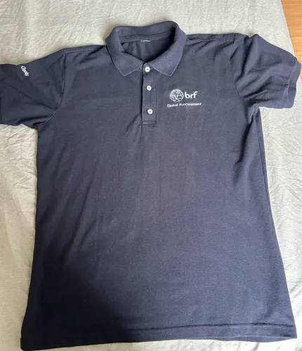 Camiseta gola polo tamanho M