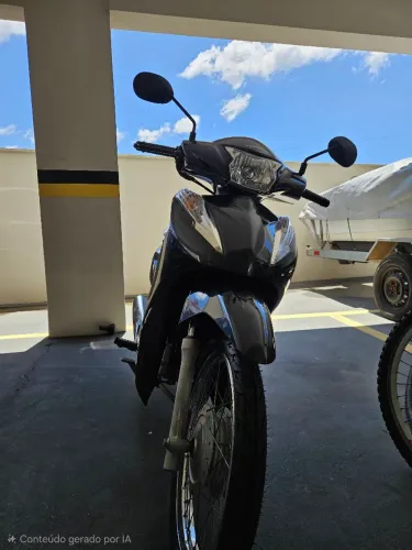 VENDO BIZ 110i APENAS 10 MIL KM IMPECÁVEL 