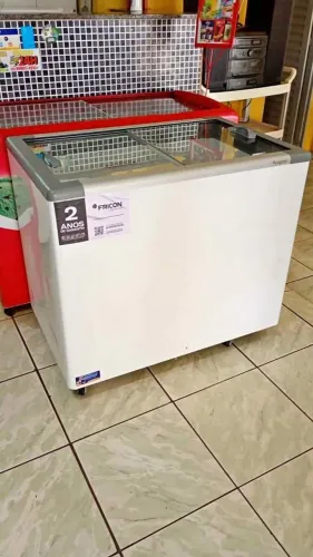 Freezer horizontal Fricon Tampa de vidro 311 litros - novo