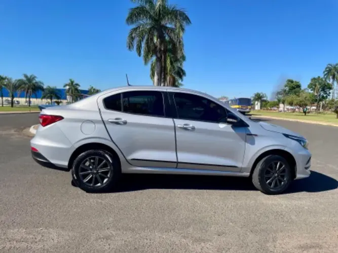 Fiat Cronos Drive 1.3 8V Flex Aut. 2023