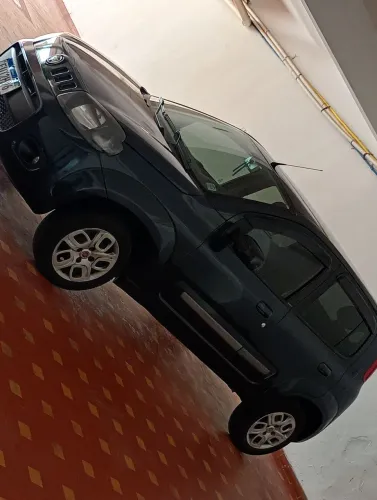 Fiat Uno Vivace Celeb. 1.0 EVO F.flex 8V 5P 2012