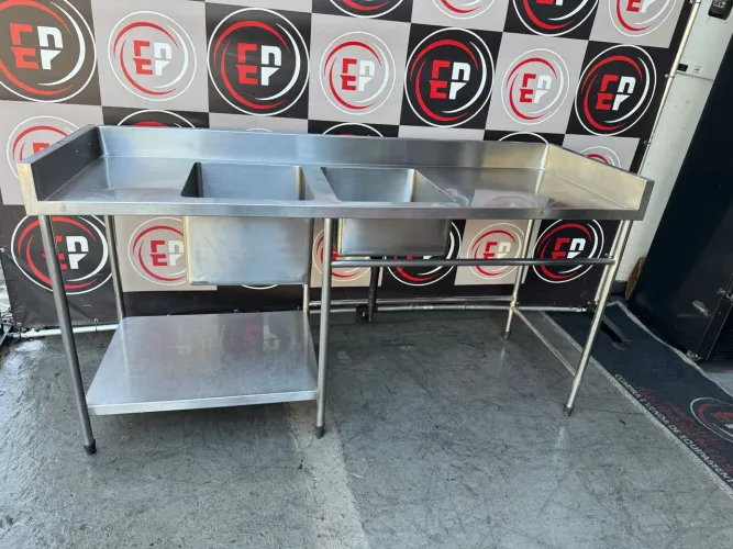 VENDO UMA PIA 2 CUBAS AÇO INOX 304 