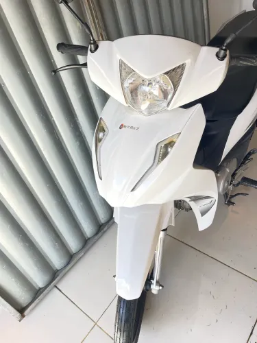 Moto 50c avelloz