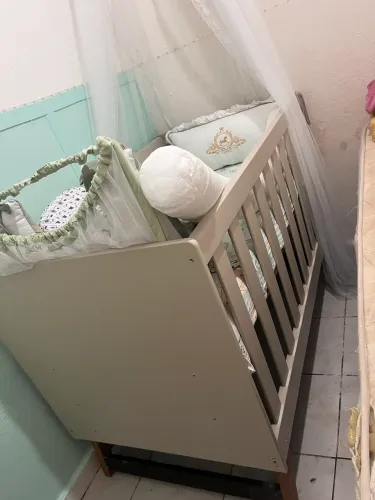 Vendo berço americano 