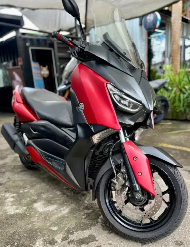 X-MAX 250