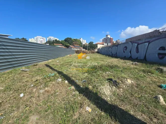 TERRENO COM 360M² A VENDA NO BAIRRO DA GLÓRIA EM MACAÉ, RJ.
