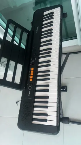 Teclado Casio CT-S100 (Estado de Zero / Praticamente Novo) - Oportunidade!
