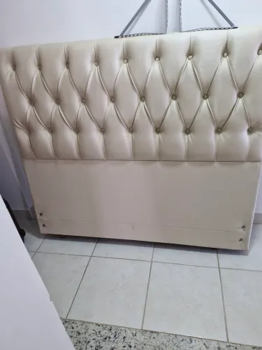 Cama box casal com cabeceira linda . Com colchão. Tudo em perfeito estado