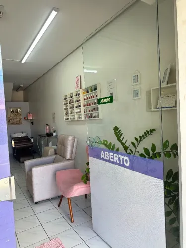SALÃO DE BELEZA COMPLETO À VENDA - PORTEIRA FECHADA DE 25.000,00 POR 21.000,00