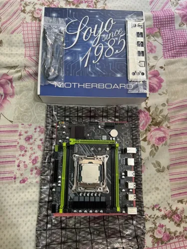 Kit Placa Mãe com Processador 