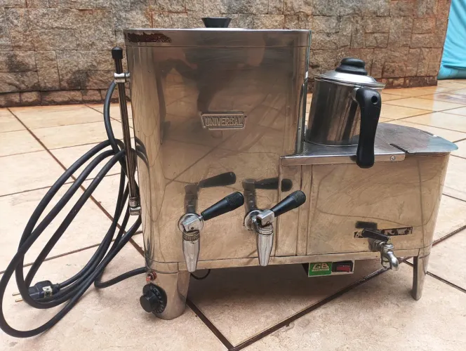 Cafeteira Elétrica Universal 3Litros-110V