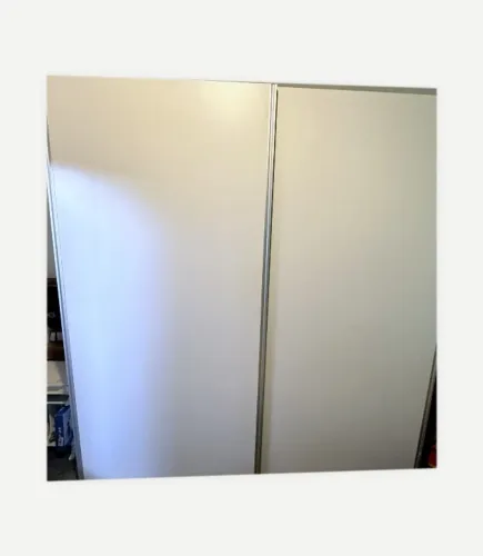 Armário guarda roupas