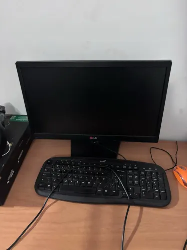 Computador (CPU E TELA)