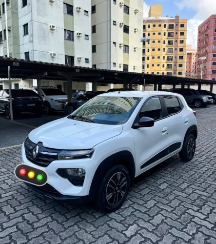 Renault Kwid Intense 1.0 Flex 12V 5P Mec. 2023