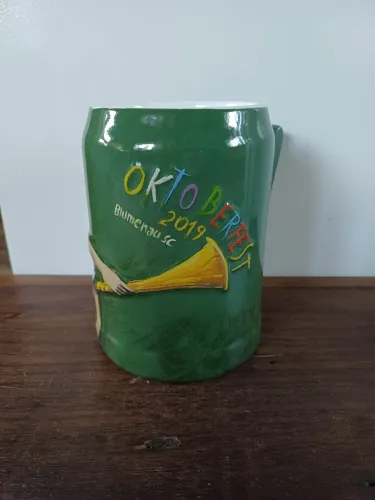 Caneca Oktoberfest Blumenau edição de 2019