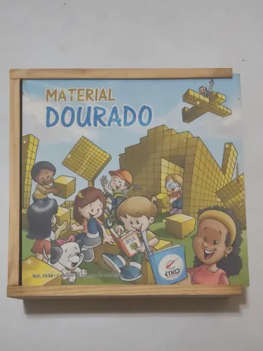 MATERIAL DOURADO 611 PEÇAS DE MADEIRA