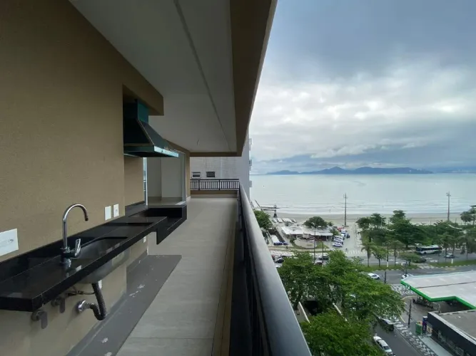 Apartamento 4 suítes Vista Mar Alto Padrão 3 ou 4 vagas e Lazer Exclusivo na Ponta da Prai