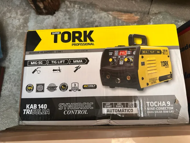 Máquina de Solda Inversora Super Tork KAB 140 - 3 em 1 | NOVA NA CAIXA