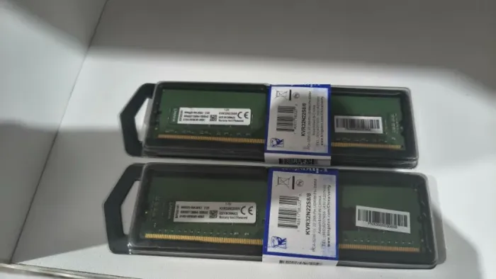 Memoria ddr4 16gb 2x8 dual channel Kingston 3200mhz.