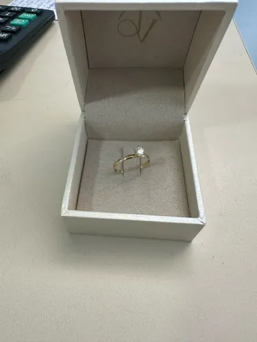 Anel solitário ouro 18k pedra moissanite número 15