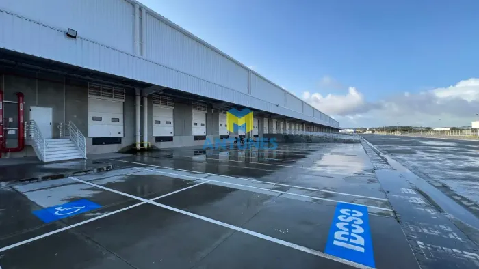 Alugue em Prazeres/Jaboatão galpão - Condomínio Logistico 68043m² com docas, Cross Docking
