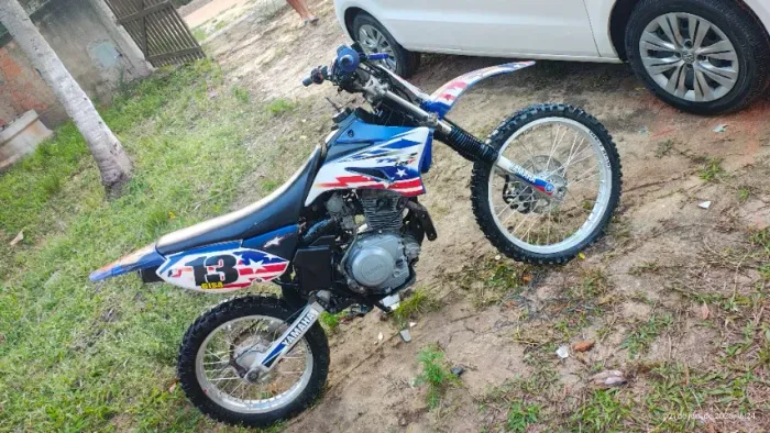 Moto de trilha