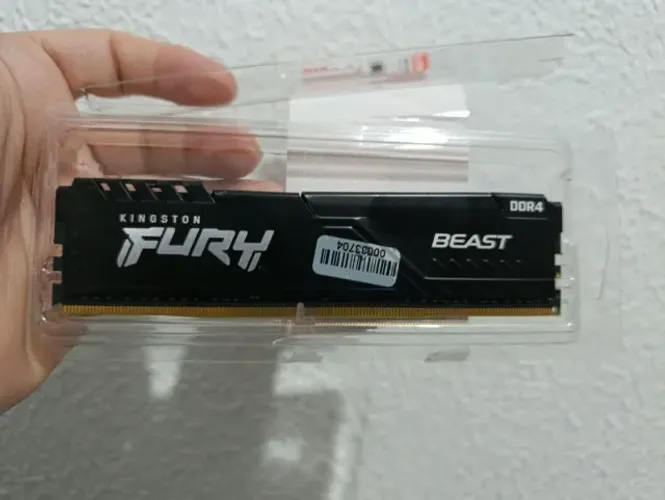 Memória Kingston Fury Beast 16GB