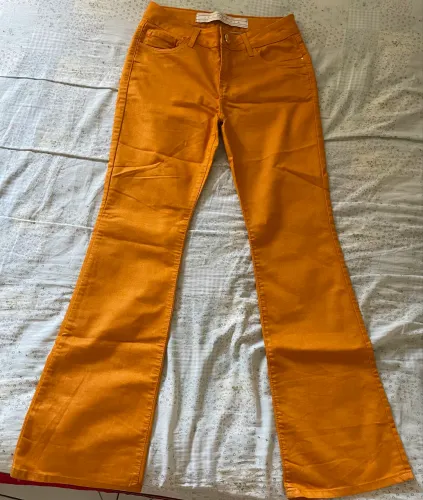 Calça Sarja Laranja Flare