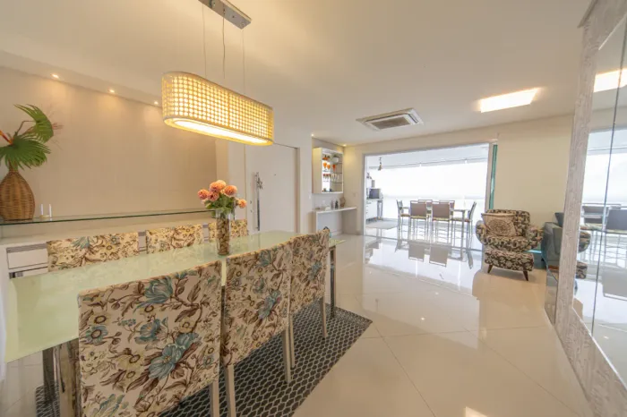 Apartamento para venda em Enseada com 3 quartos, sendo 3 suítes, 150m²