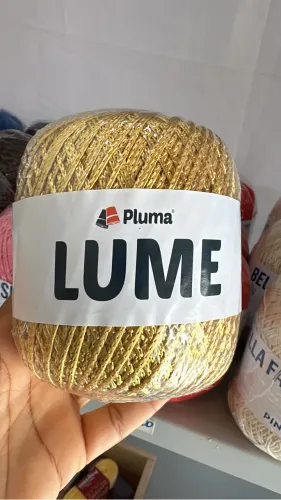 Linha Pluma Lume