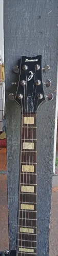 VENDO GUITARRA IBANEZ NOVA