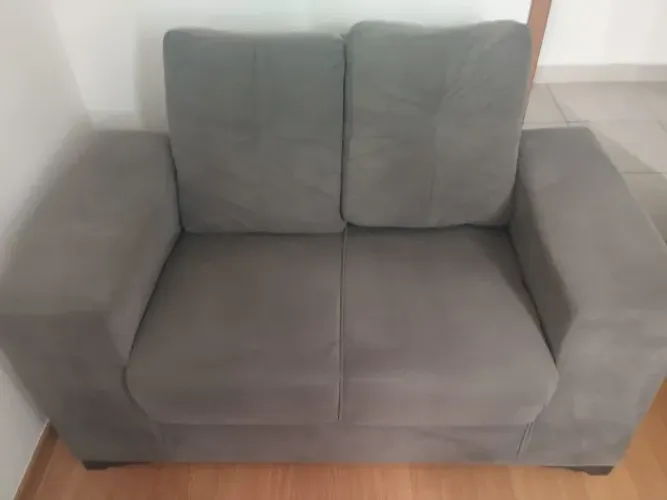 Vendo sofá 2 lugares - 300,00 reais