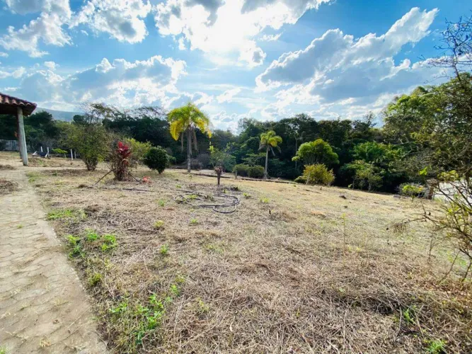 Casa em Condomínio à venda, 2 quartos, Lagoa Do Miguelão - Nova Lima/MG