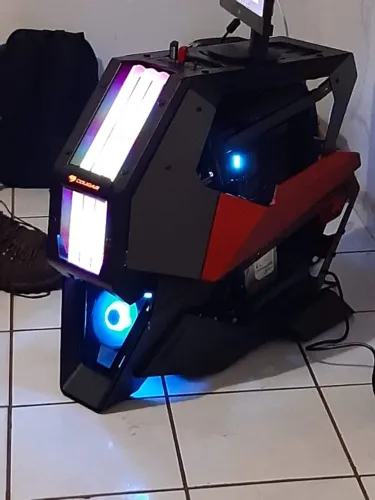 Gabinete Gamer Completo | Estado de Novo | Pouquíssimo Uso