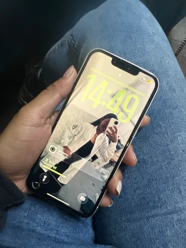 iPhone 13