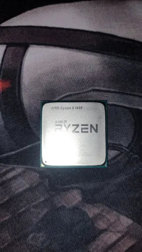 Processador AMD Ryzen 5 1600, Cache 19MB, 3.2GHz (3.6GHz Max Turbo), AM4