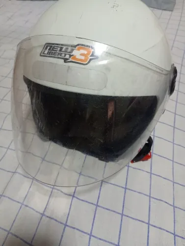 Capacete