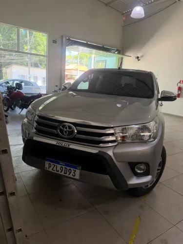 Toyota Hilux CD SRV 4X4 2.8 TDI Diesel Aut. 2017