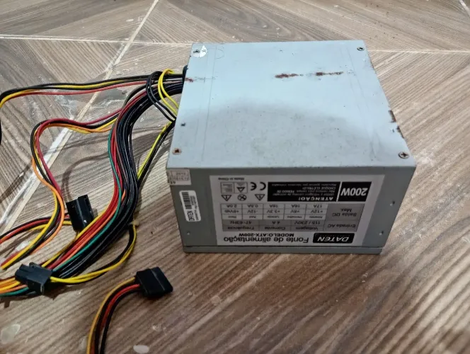 Fonte computador