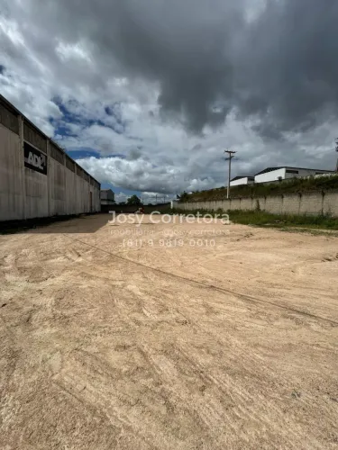 EXCELENTE GALPAO AS MARGENS BR 232