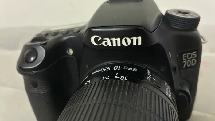 Câmera fotográfica 70D