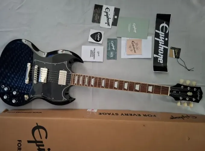 guitarra SG epiphone ebony absolutamente  nova 