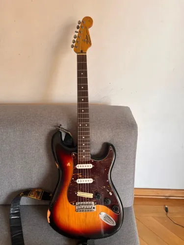 Guitarra Shelter Stratocaster - Vintage / Custom Handmade