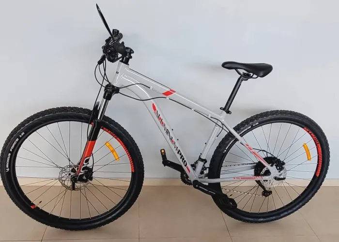 Bicicleta Caloi Aluminum PRO Aro 29 - NOVA
