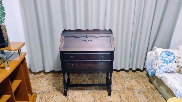 Escrivaninha Vintage Bureau em Madeira Nobre Imbuia - Raridade com Chaves