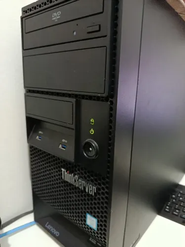 Servidor Lenovo Thinkserver