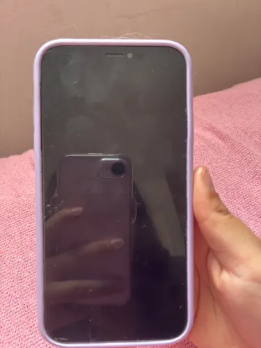 iPHONE XR 64 GB